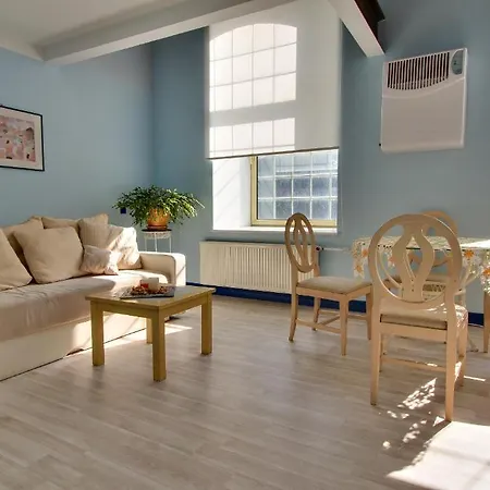 Daily - Ilmarine/port Apartment
